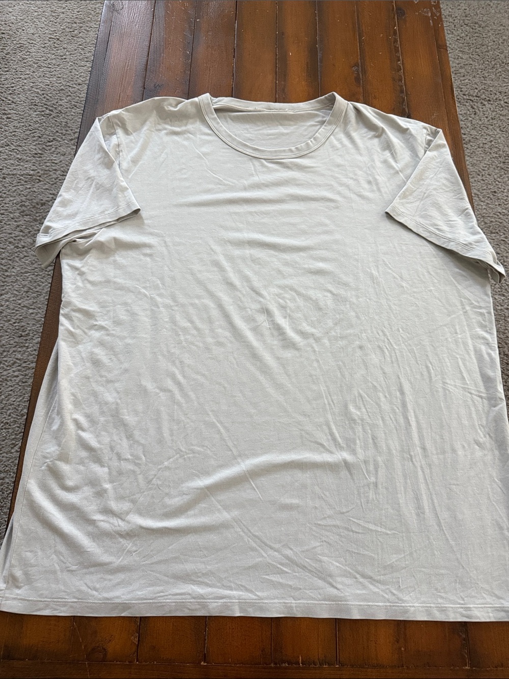 lululemon athletica Men's Crew Neck T‑Shirt in Light Cream